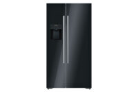Keukensale - zwarte vrijstaande koelkast Siemens